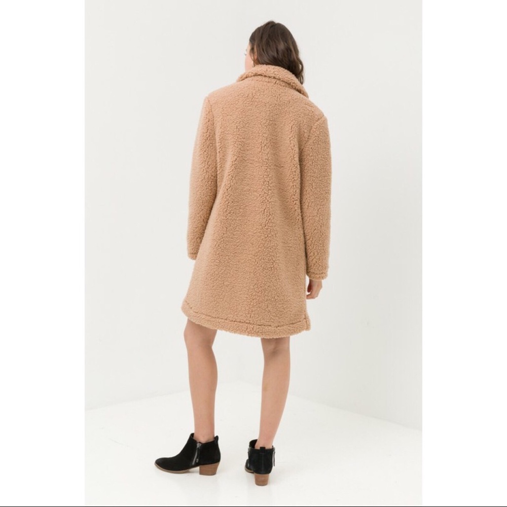 LAST ONE! Teddy Bear Coat - Camel - Picture 6 of 6